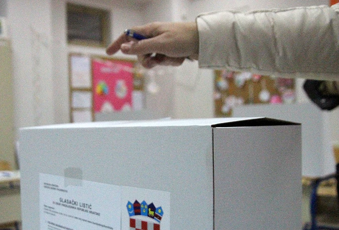 Do 11.30 sati u BiH glasovalo 4.800 hrvatskih državljana