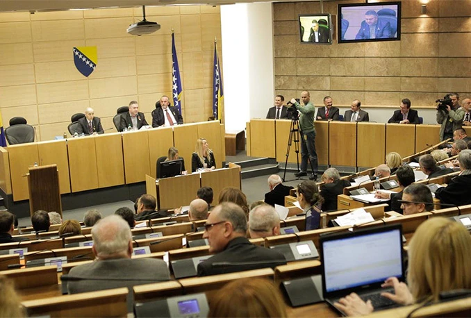 Vlast u Federaciji u rukama gubitnika
