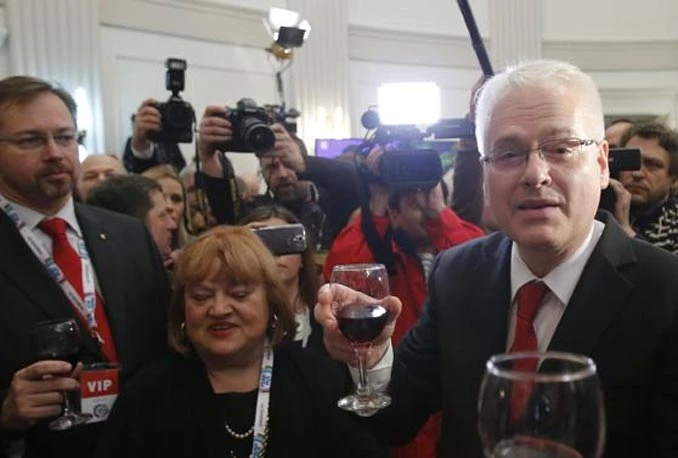 Josipovićeva prijava pokušaj sprječavanja hrvatskih državljana iz BiH da glasuju