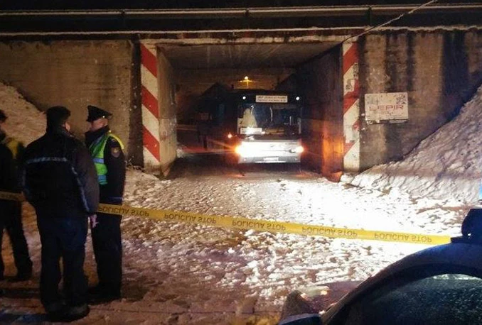 Autobus udario u obitelj, poginula 5-godišnjakinja