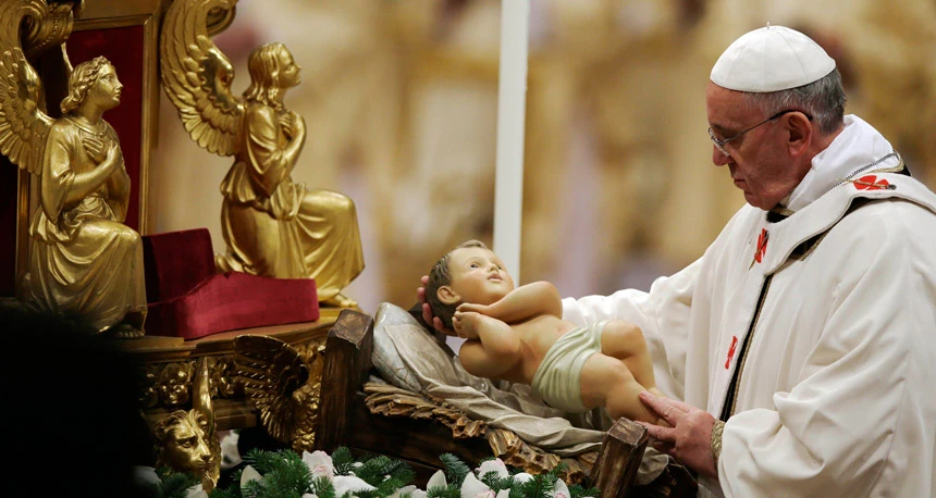 Papa predvodio polnoćku za tisuće ljudi u bazilici Svetog Petra