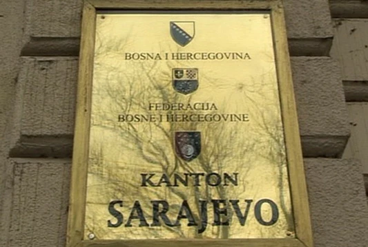 Vlast kasni zbog mijenjanja nacionalnosti