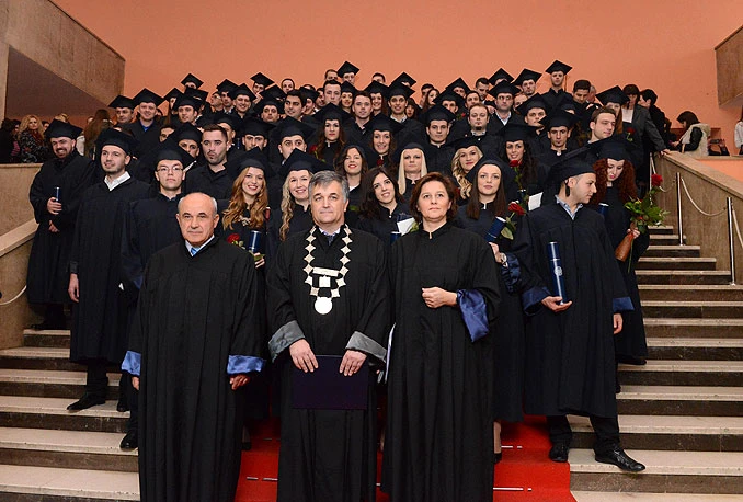 Promovirana 162 diplomanta Fakulteta strojarstva i računarstva