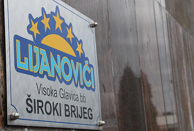 Prosvjed pred Lijanovićem: Šatori na Visokoj Glavici