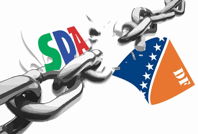 Puklo između SDA i DF-a