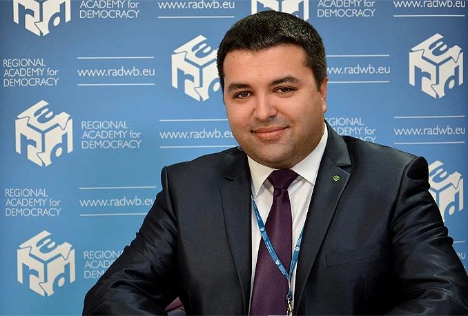 Mirza Ustamujić novi član Demokratske fronte