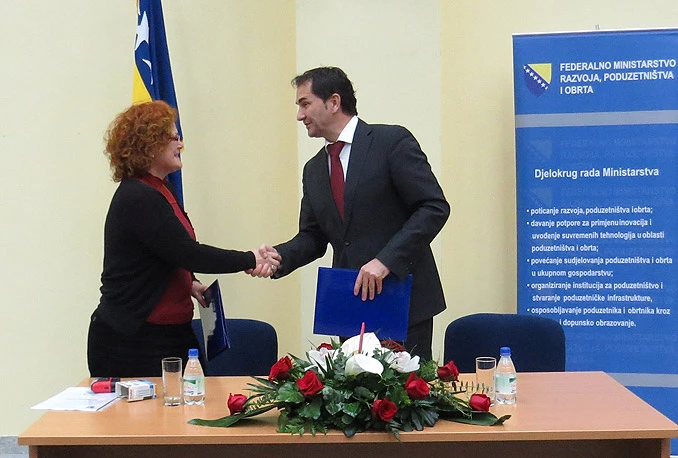Federalna Vlada potiče 42 izvozno orijentirana poduzeća grant poticajima