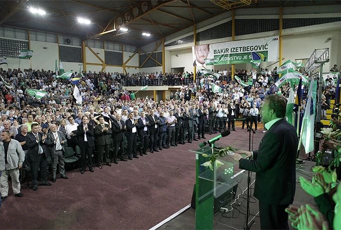 Izetbegović se obračunava s Tihićevim ljudima