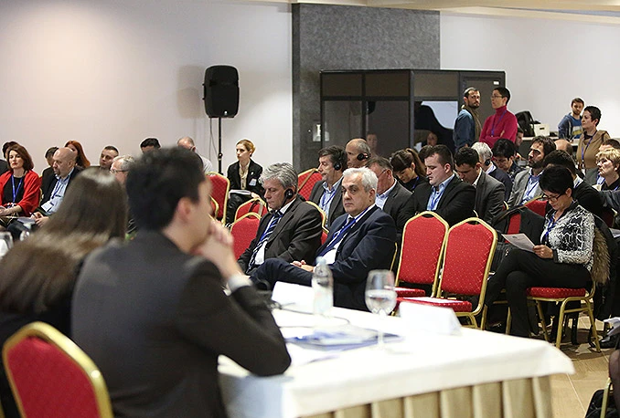 Bešlić: BiH je potrebna uzorna i stručna administracija