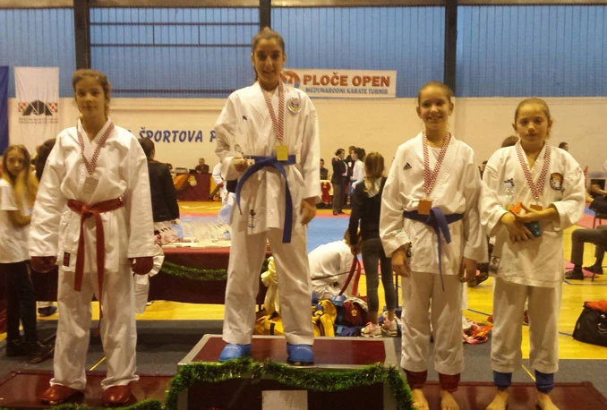 Zrinjskom pet medalja, Brkićima tri zlata