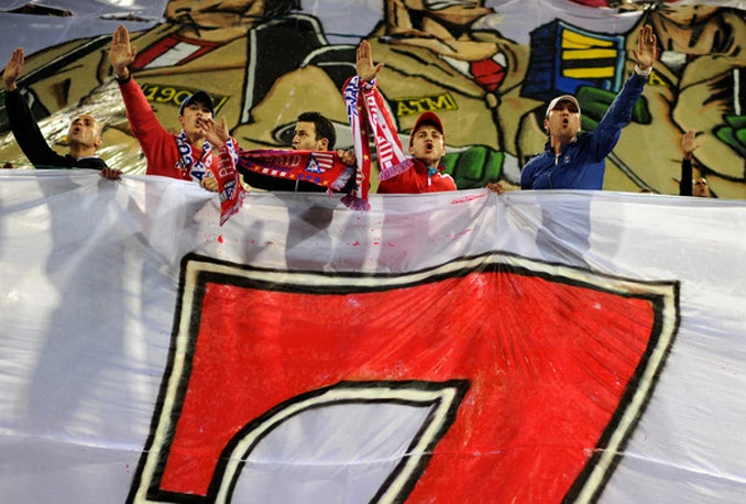 Navijač Deportiva mrtav nakon što je pretučen i bačen u rijeku!