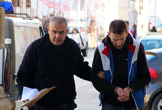 Mostar: Vlasniku pronađenog laboratorija za drogu određene mjere zabrane