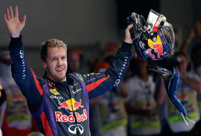 Senzacionalni transfer: Vettel prelazi u Ferrari!