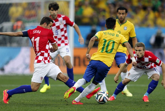 Darijo Srna poslao 20 tona mandarina djeci iz Donjecka