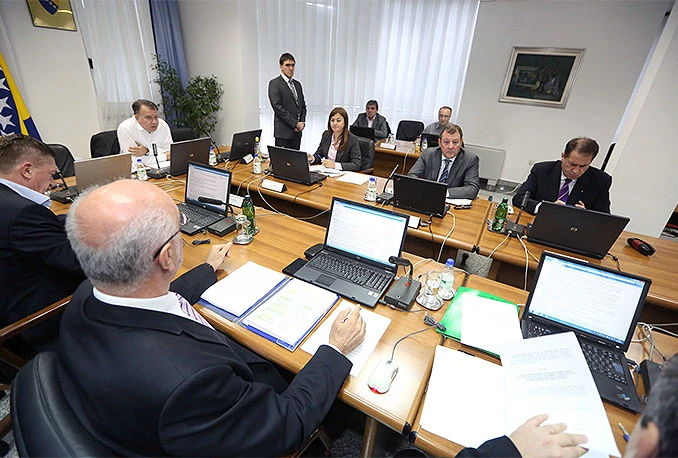 Vlada Federacije: Uhljebljenja prije odlaska