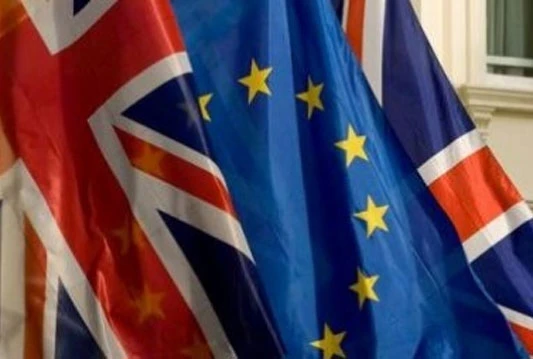 Njemačka želi da Britanija ostane u EU, ali neće pregovarati o imigraciji