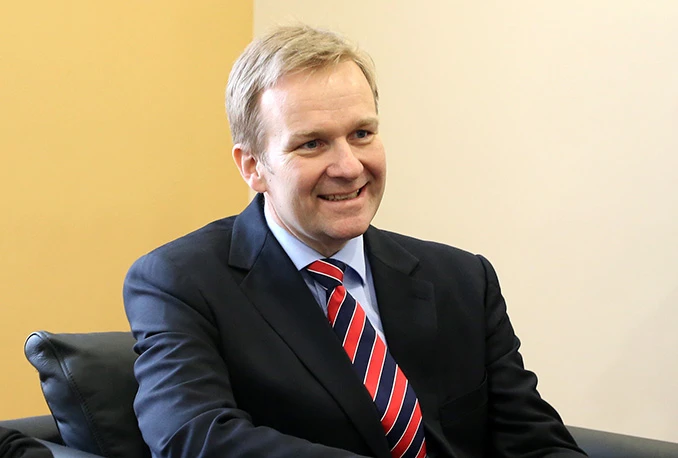 Sorensen na oproštaju: Političari su vam teški, a vama treba bolji život
