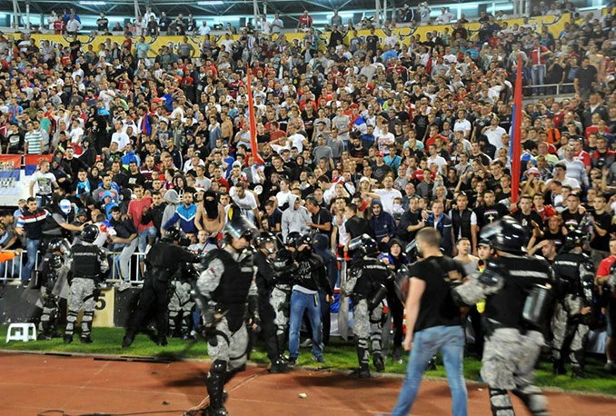 Zbog prekida utakmice Srbija - Albanija nema meča Republika Srpska - Crna Gora