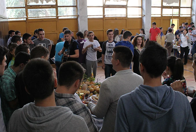 Učenici građevinske škole pokazali humanost na Danima kruha