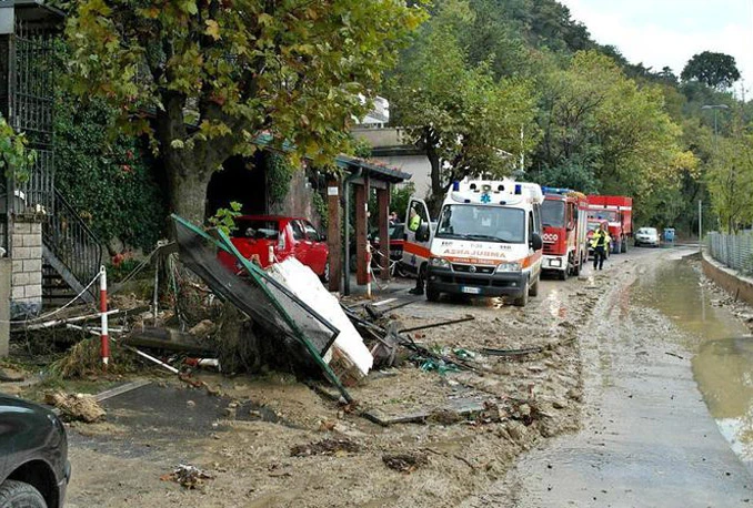 Poplave i klizišta u Trstu usmrtile tri ženske osobe