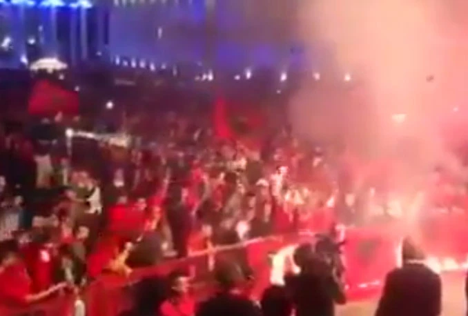 U Tirani veliko slavlje zbog zastave na Partizanovom stadionu