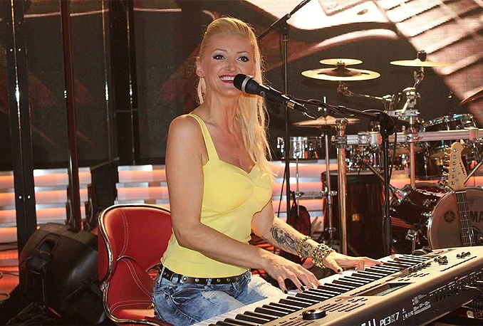 Donna Ares teško bolesna