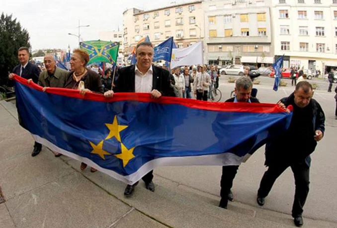Godišnjica jogurt revolucije: Vojvodina mora biti republika