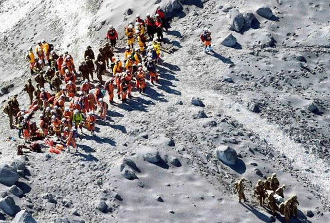 Pronađene nove žrtve erupcije vulkana u Japanu