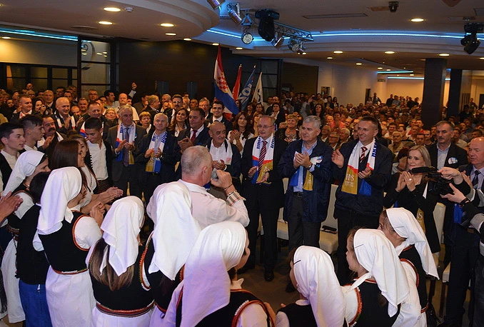 Čović: Osigurajmo budućnost svoje djece, izađimo na izbore