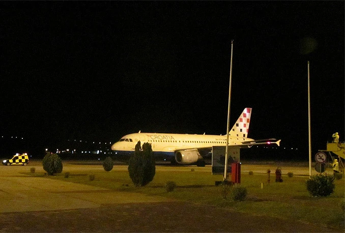 Raste broj putnika na aerodromima, smanjuje se na cestama