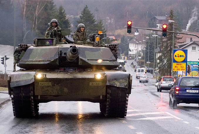 Šest stotina američkih vojnika s tenkovima stiže u Poljsku i na Baltik