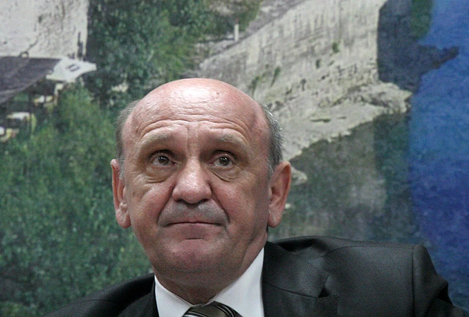 Tihić će biti sahranjen u rodnom Šamcu