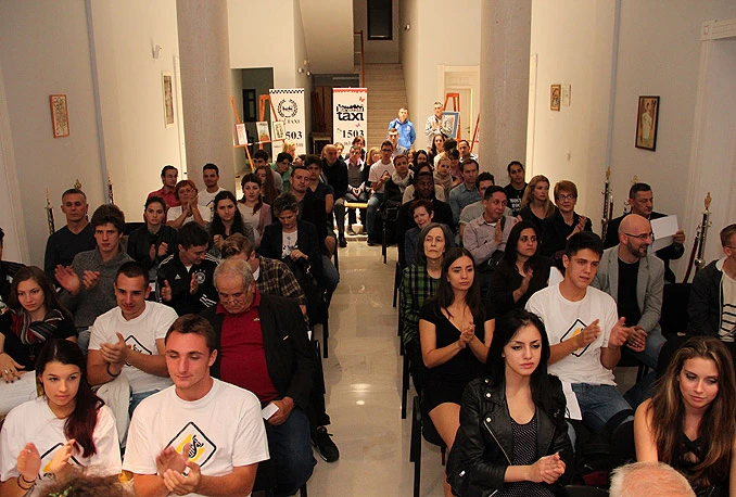 Na ''Mladoj poetskoj večeri'' u Mostaru čuli se stihovi na svjetskim jezicima