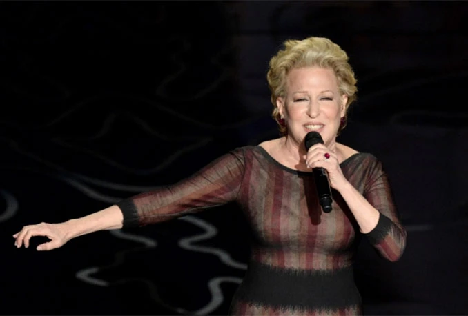 Bette Midler objavljuje album u čast ženskim grupama