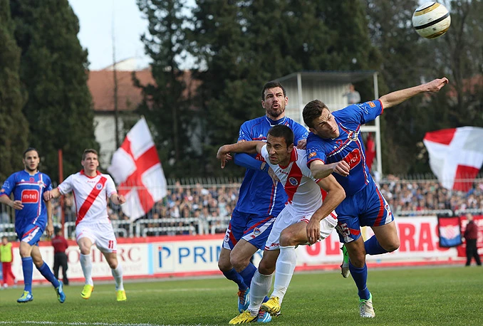 Zrinjski izgubio od Borca u utakmici u kojoj je dominirao