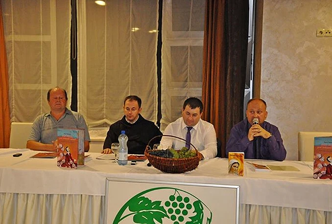 Promocijama knjiga i otvaranjem izložbe započeli Dani berbe grožđa