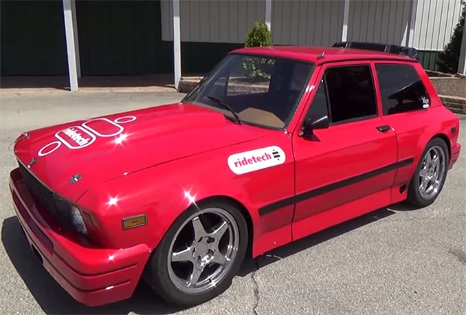 Yugo s dva V8 motora i 900 KS!