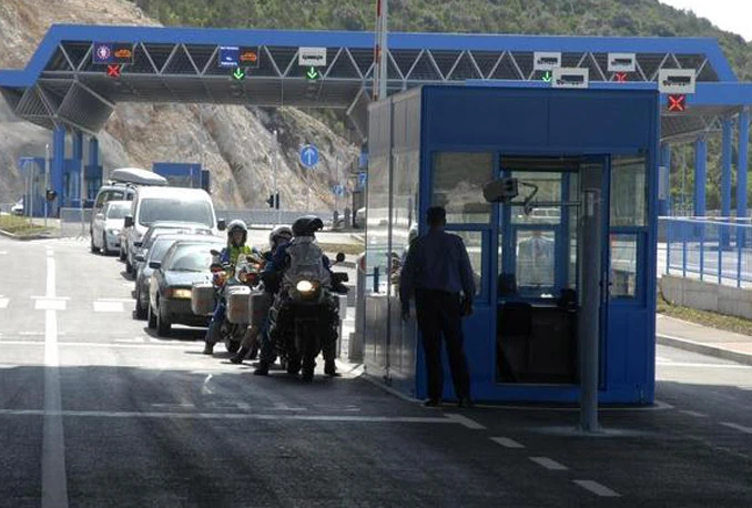 Automobili će se na granici kontrolirati po posebnom pravilniku