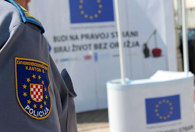 Oružje na legalan način možete predati do kraja godine