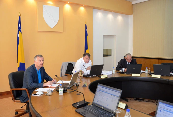Federalna vlada odlučna: Povećavaju se novčane kazne u prekršajnom postupku