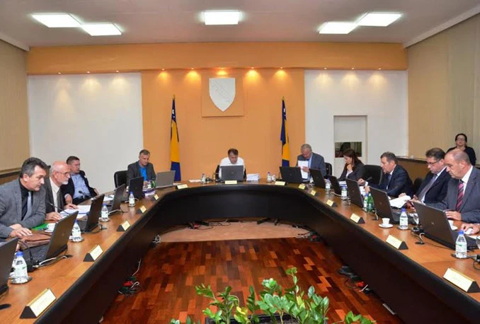 Federalna vlada otpisala dugovanja poljoprivrednim proizvođačima
