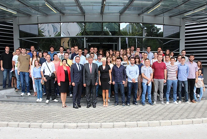 Elektroprivreda HZHB potpisala ugovore o stipendiranju s 81 studentom za akademsku 2013/2014. godinu