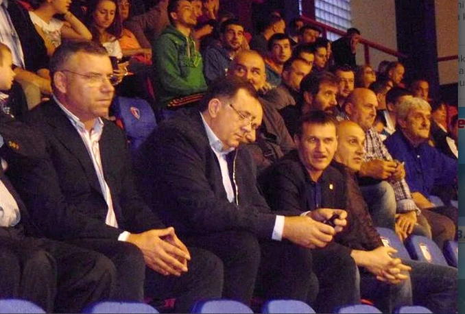 Novi singl Milorada Dodika: Na Manjači zapjevao s Bajom Malim Knindžom
