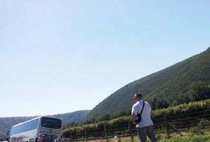 Autobus "Centrotransa" sletio s ceste
