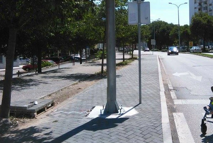 Reakcije na pisanje Bljeska: Semafor na Aveniji je postavljen gdje treba
