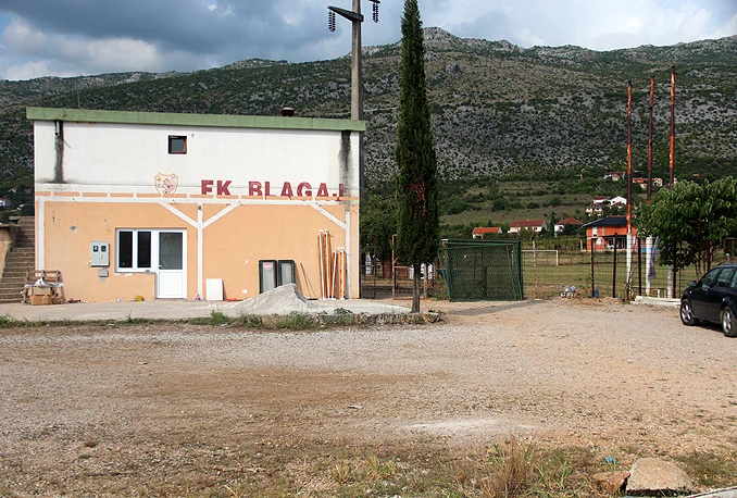 Mostar: Napao suce vatrenim oružjem zbog kartona na juniorskoj utakmici!
