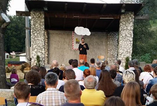 ''Otiračem'' Ive Krešića završeno kulturno ljeto u Novom Travniku