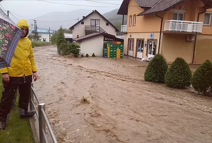 Mostarka jedna od inicijatorica kanadske pomoći obnove škola u BiH i regiji
