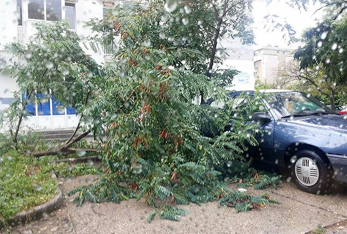 Što su Mostarci zabilježili tijekom nevremena koje je pogodilo njihov grad?