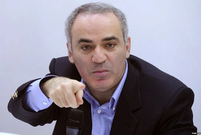 Kasparov: "Pomogao sam BiH za vrijeme rata, a oni su mi zabili nož u leđa"